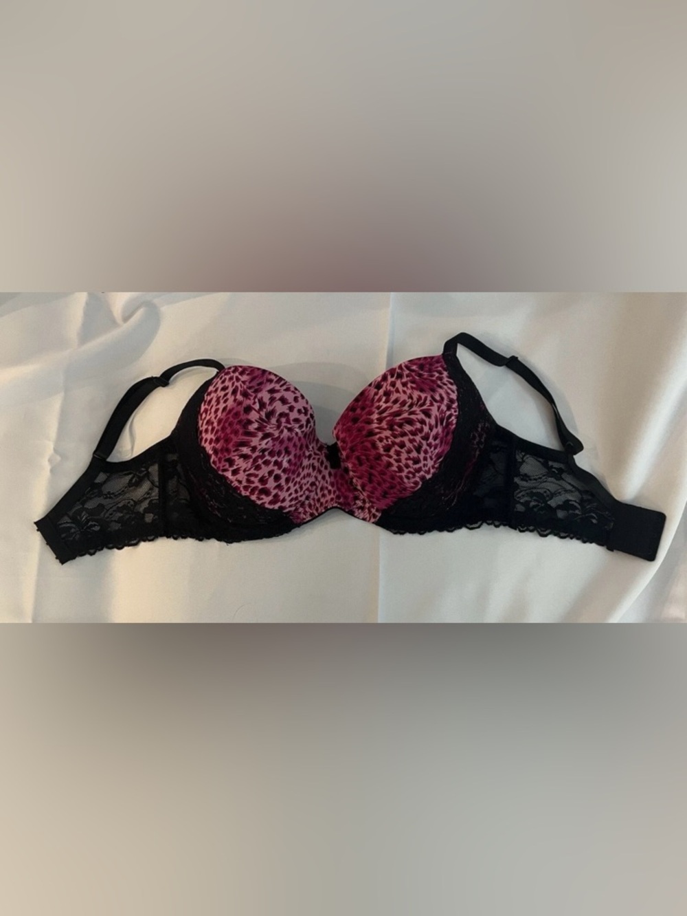Women’s Pink Animal Print Lace Trim Bra from Essential Bodywear size 36E